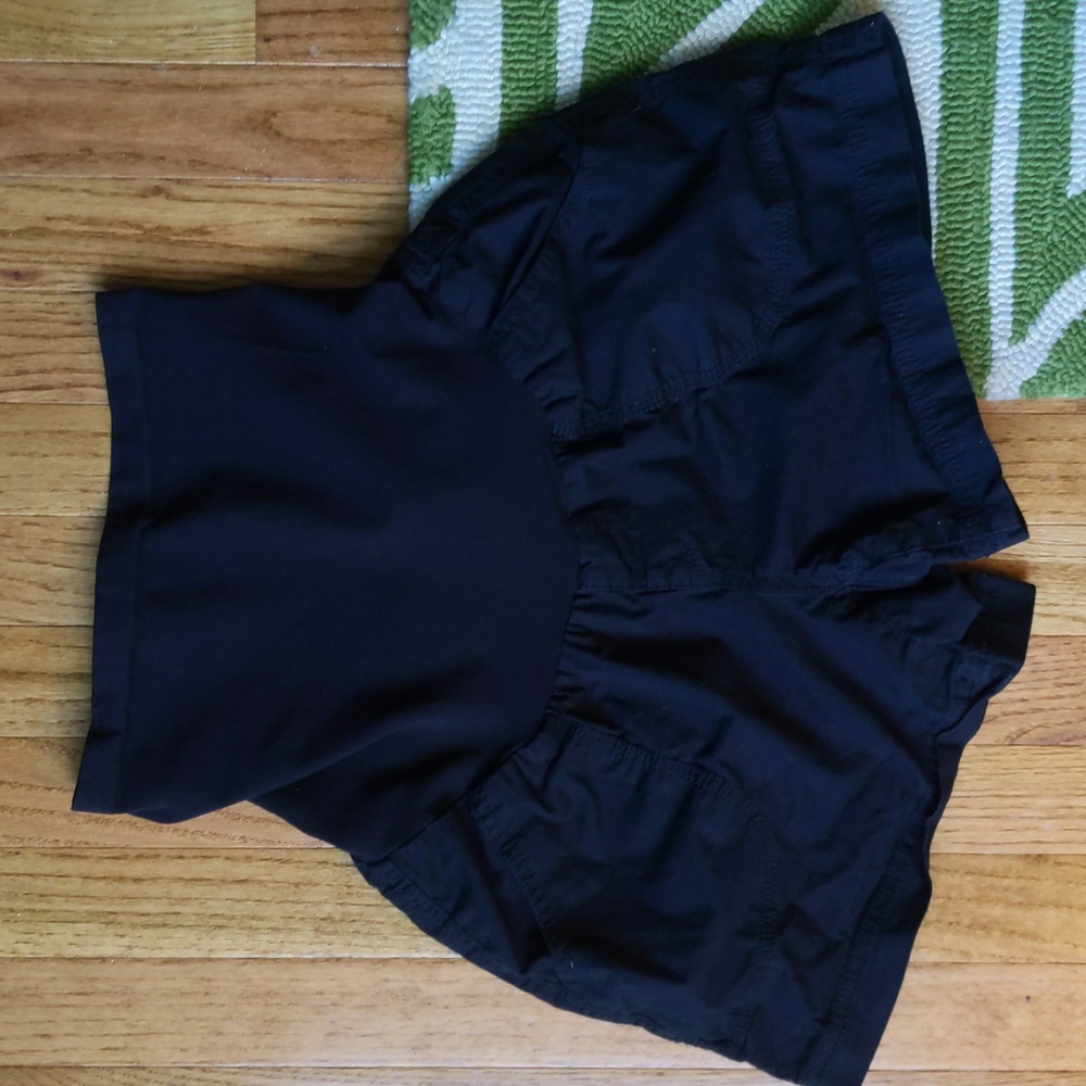 Motherhood Maternity | black full panel shorts